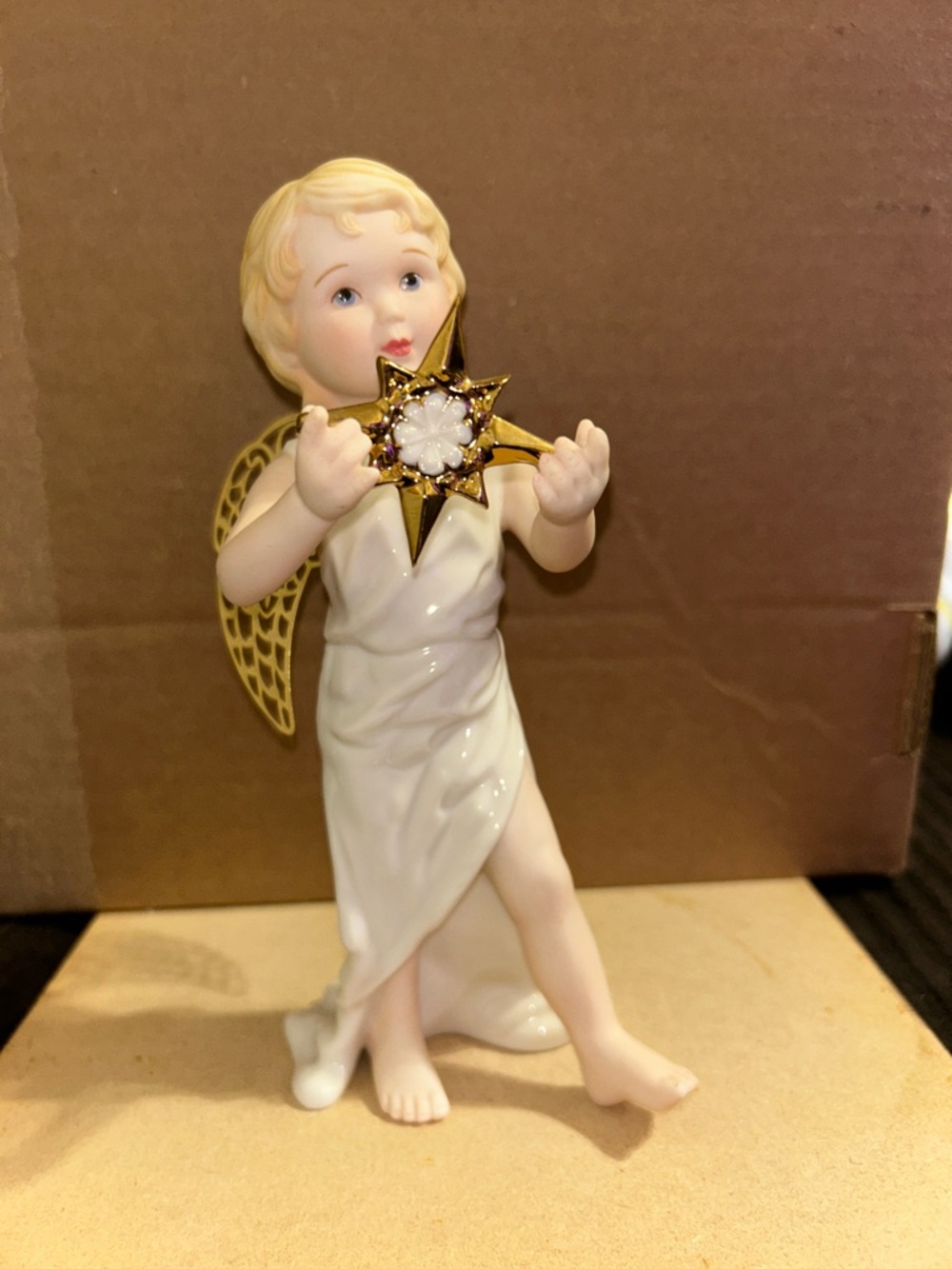 Lenox Little Graces HOPE 1996 Porcelain Angel w/ Gold Star Accent - White